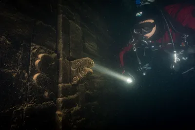 underwater-ruins-Qiandao-Lake-Sunken_City_012