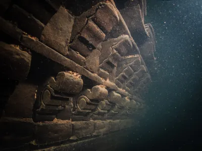underwater-ruins-Qiandao-Lake-Sunken_City_039