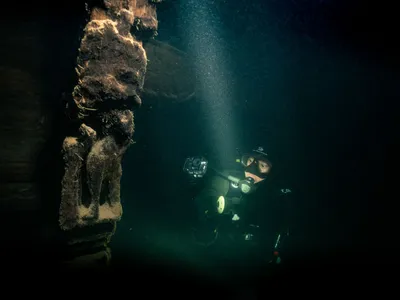 underwater-ruins-Qiandao-Lake-Sunken_City_041